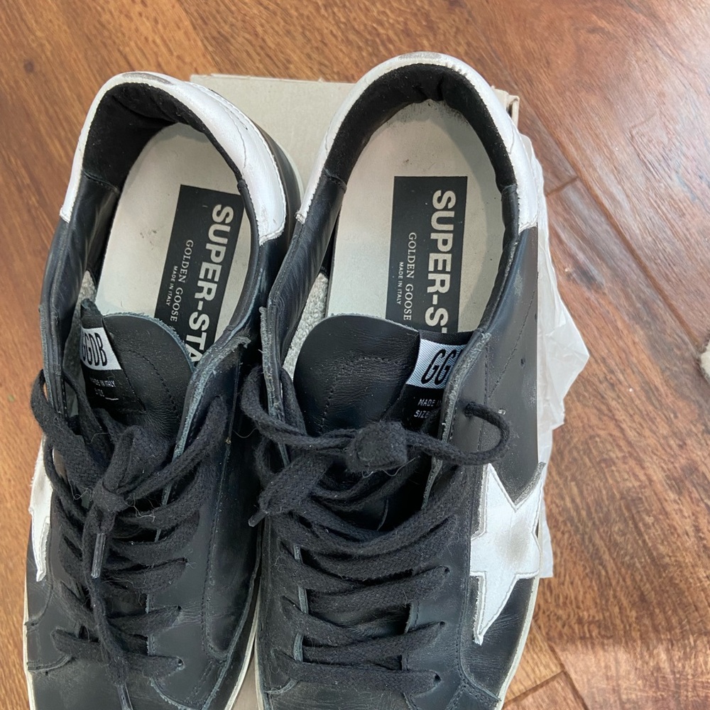 Authentic excellent Golden Goose Superstars - Picture 5 of 6